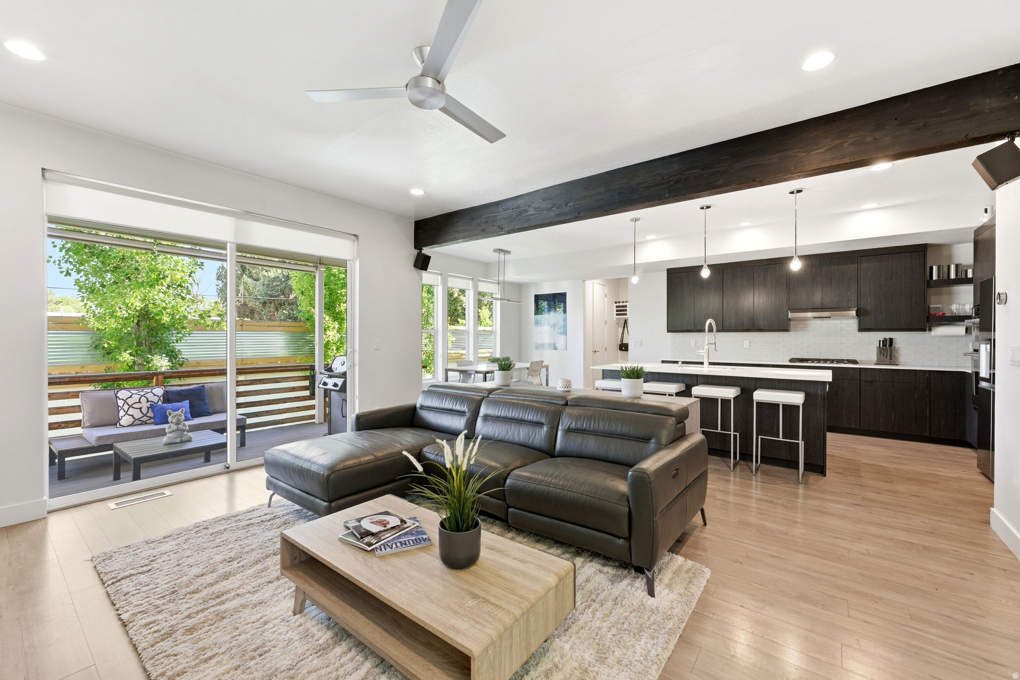 GRAND CAYMAN - Residential