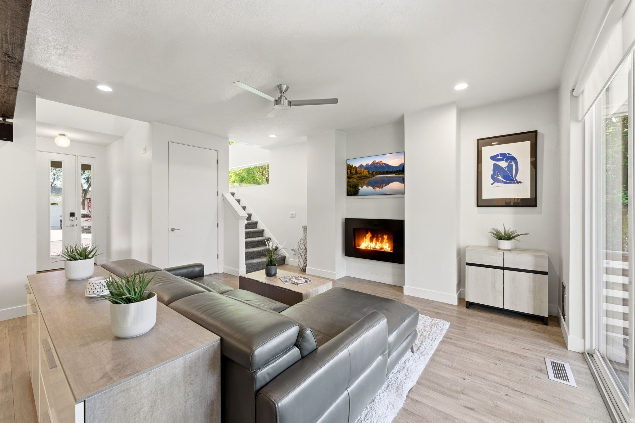 GRAND CAYMAN - Residential