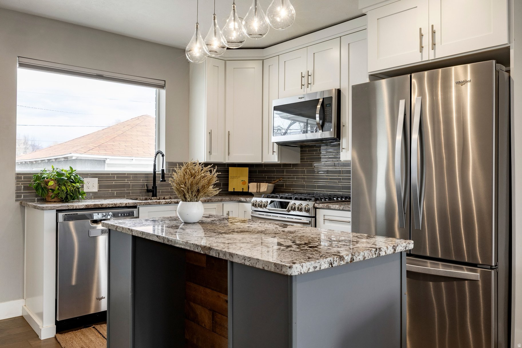 SPRINGVIEW HEIGHTS - Residential