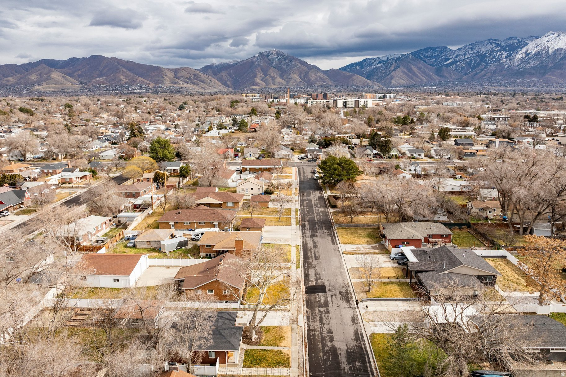 SPRINGVIEW HEIGHTS - Residential
