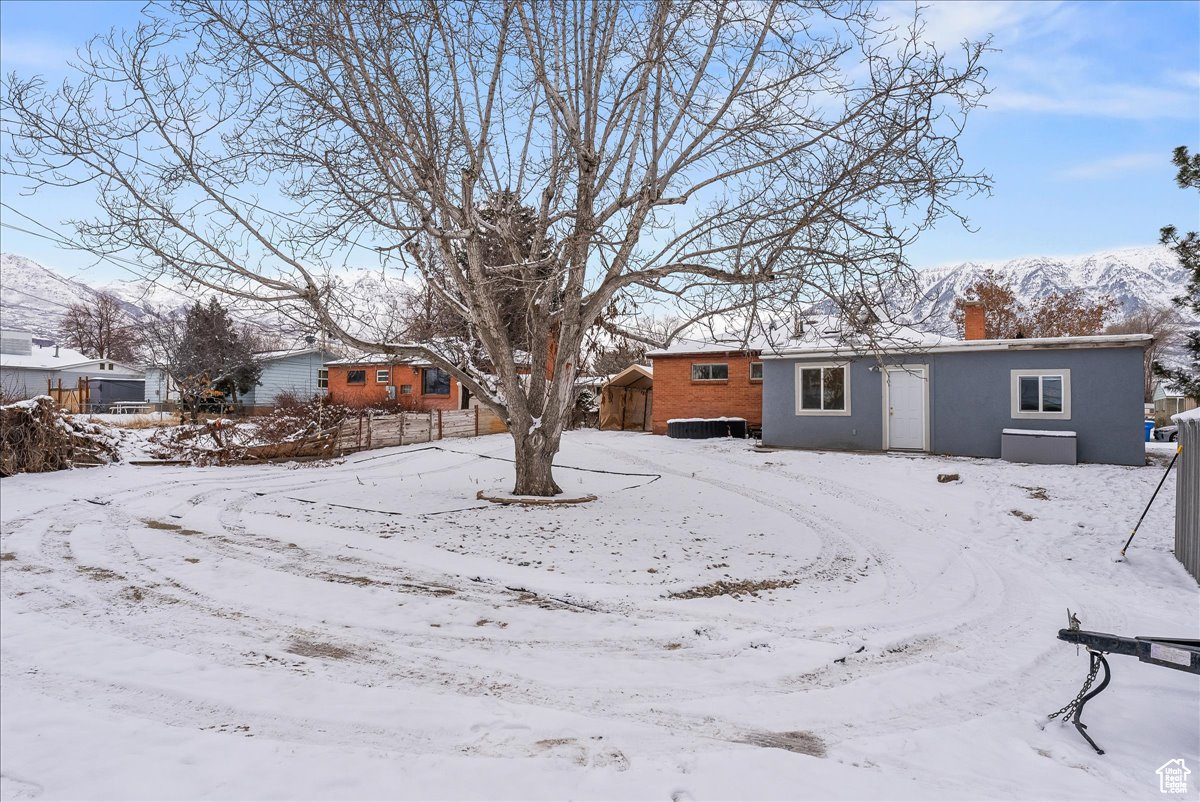 Orem, Utah 84058, United States, 5 Bedrooms Bedrooms, ,2 BathroomsBathrooms,Residential,Active,192002