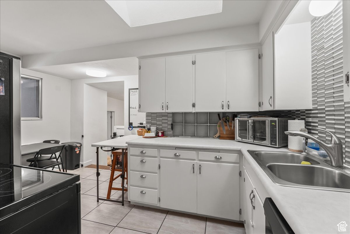 Orem, Utah 84058, United States, 5 Bedrooms Bedrooms, ,2 BathroomsBathrooms,Residential,Active,192002