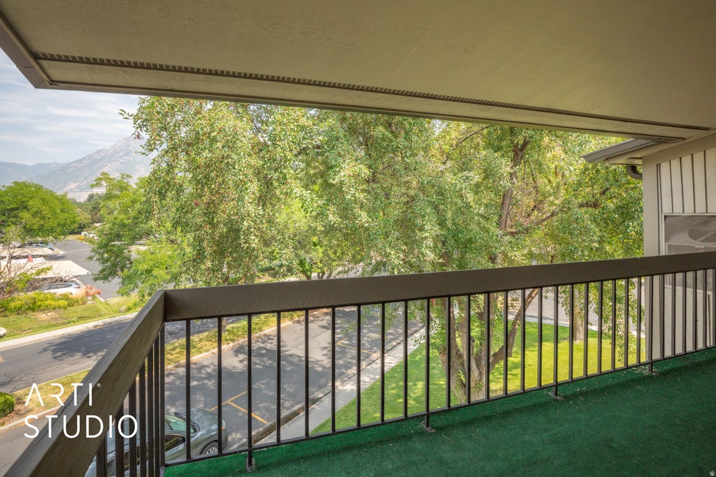 Photo of 5720 S WATERBURY WAY S #K, Murray, UT 84121 (MLS # 2185214)