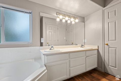 Tiny photo for 1048 S SLATE CANYON DR, Provo, UT 84606 (MLS # 2154150)