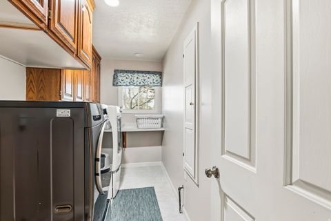 Tiny photo for 674 E 3525 N, North Ogden, UT 84414 (MLS # 2156958)