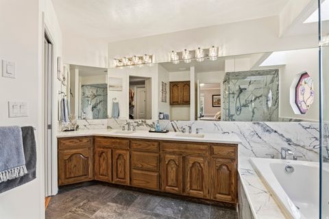 Tiny photo for 674 E 3525 N, North Ogden, UT 84414 (MLS # 2156958)