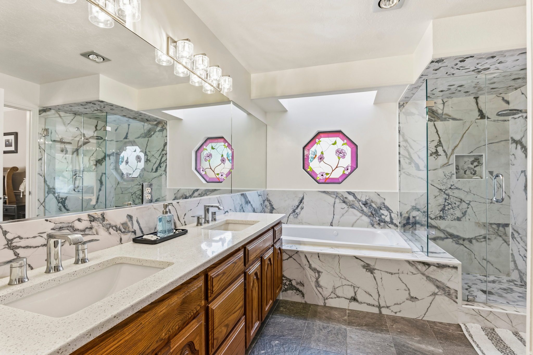 LAKEVIEW HEIGHTS - Residential