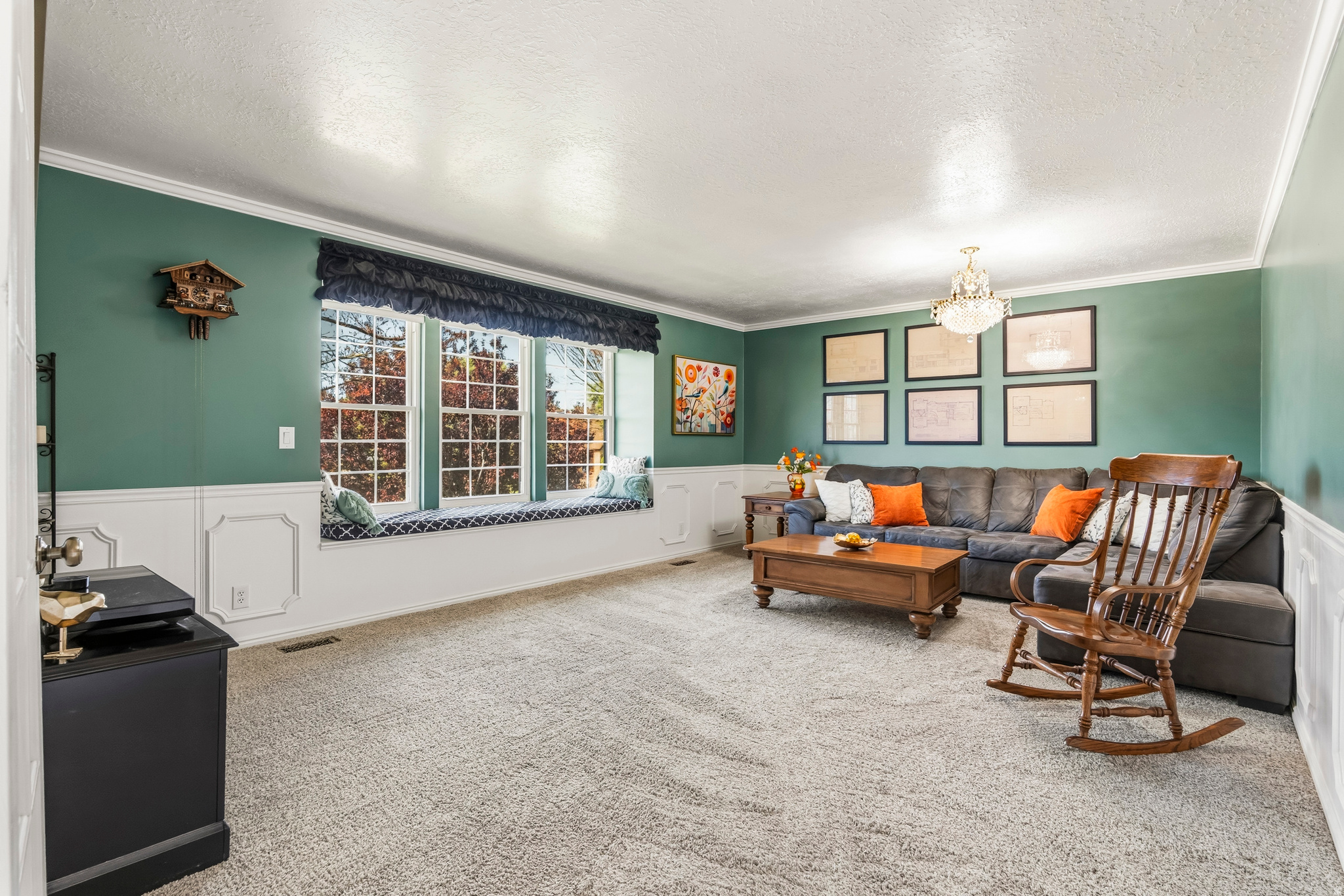 LAKEVIEW HEIGHTS - Residential