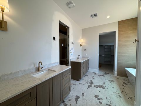 Tiny photo for 4478 S CLIMBER WHARF LN, Washington, UT 84780 (MLS # 2162335)