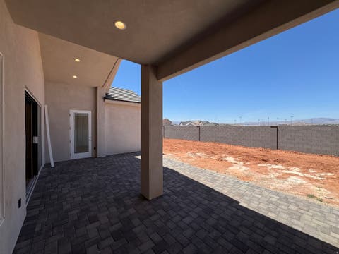 Tiny photo for 4478 S CLIMBER WHARF LN, Washington, UT 84780 (MLS # 2162335)