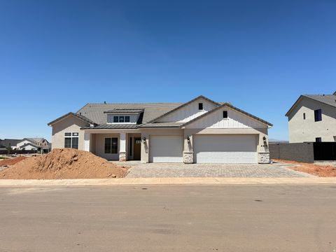 Photo of 4478 S CLIMBER WHARF LN, Washington, UT 84780 (MLS # 2162335)