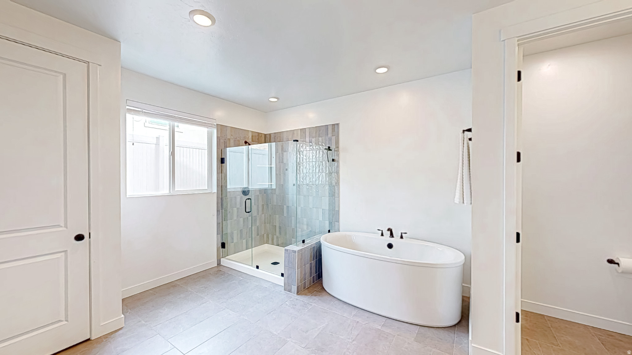 MAPLETON HEIGHTS - Residential