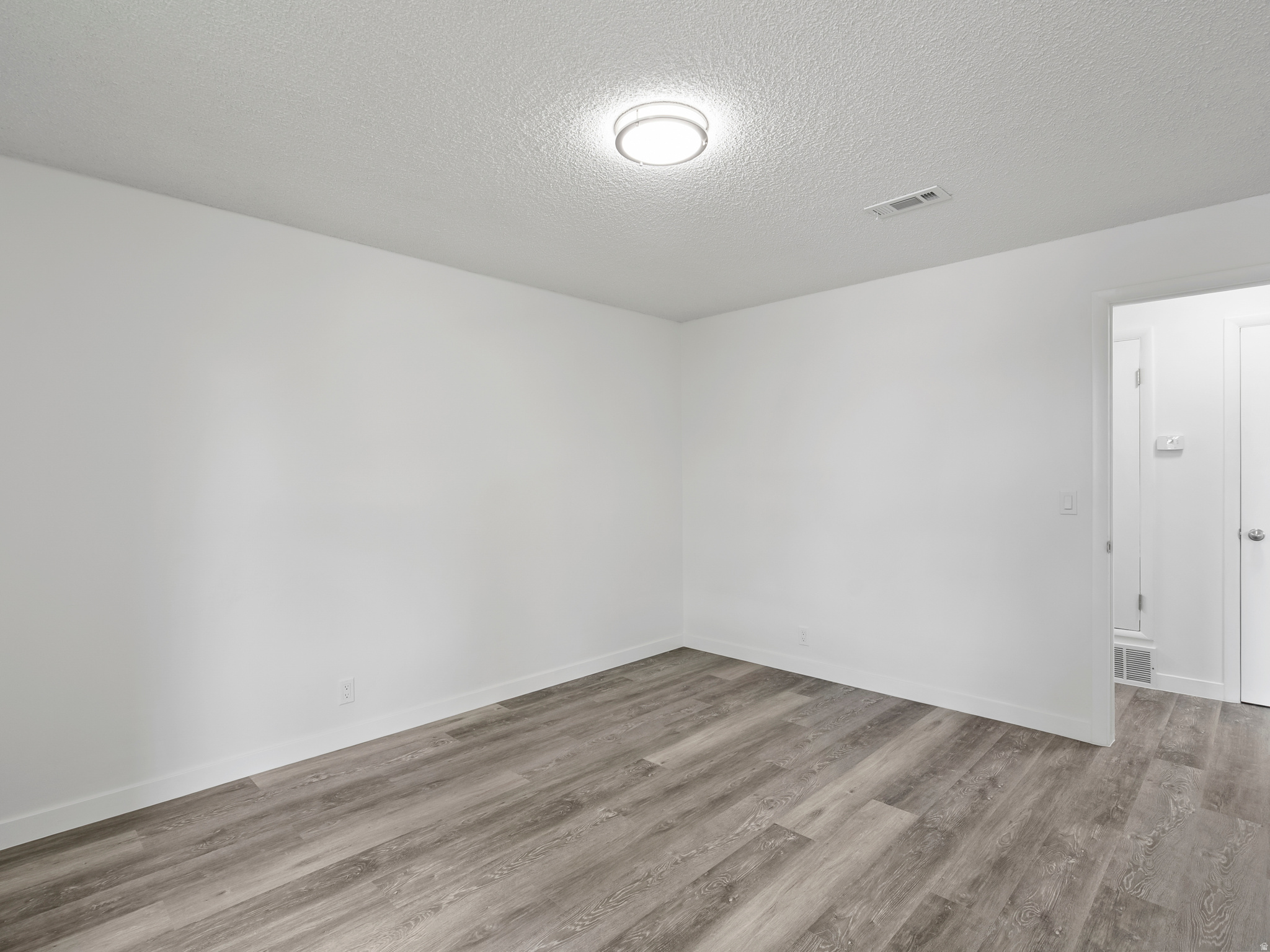 WOODCREST - Residential