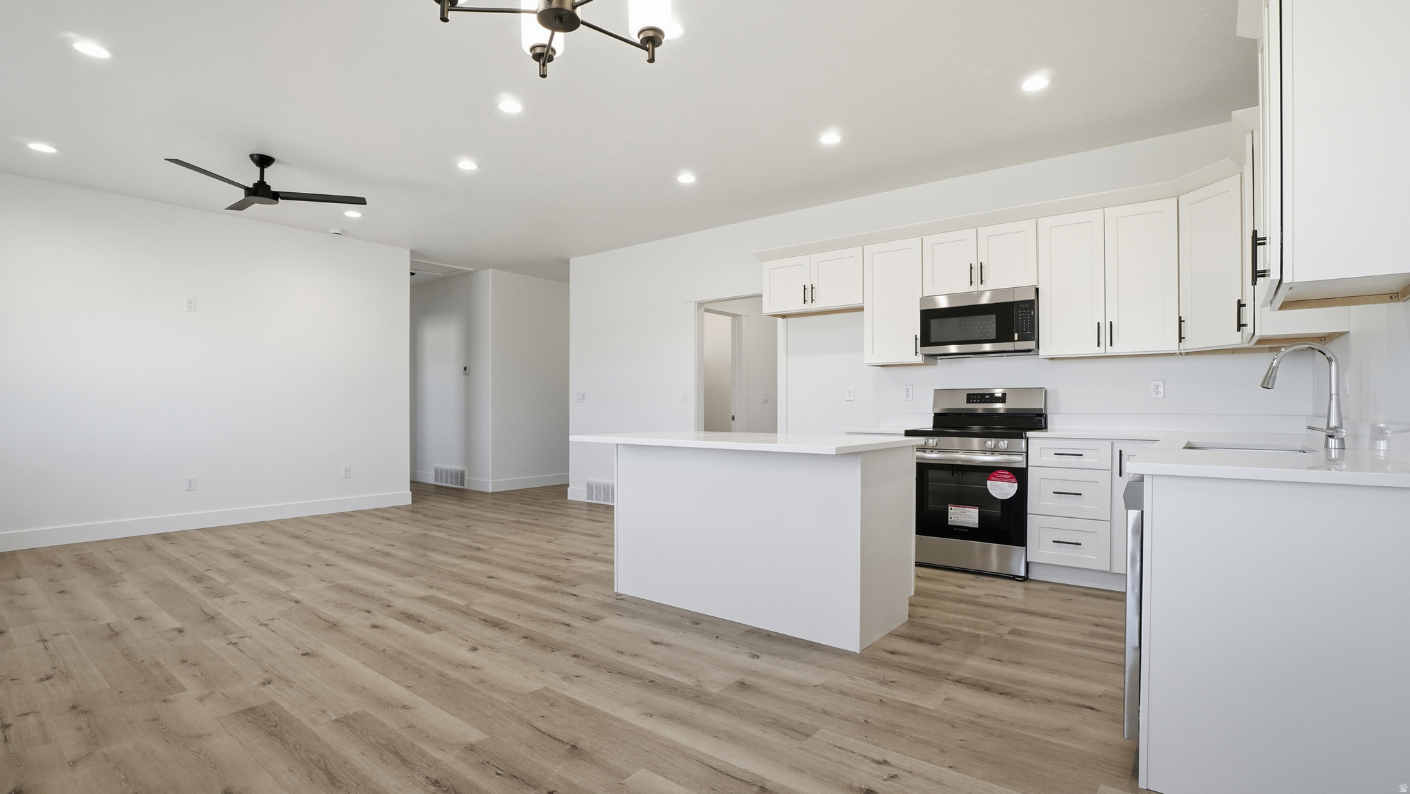 NORTHRIDGE ESTATES - Residential Income