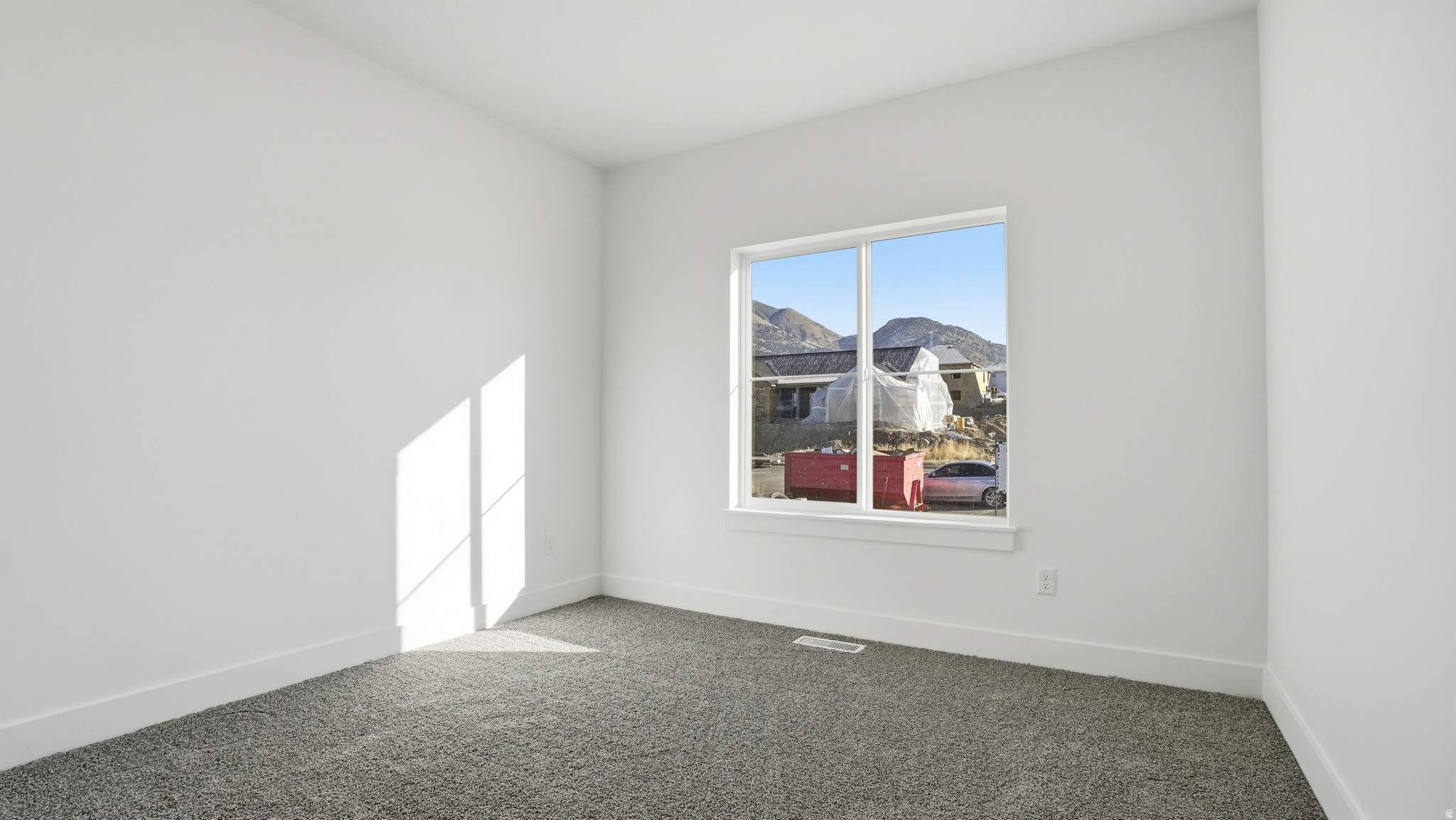 NORTHRIDGE ESTATES - Residential Income