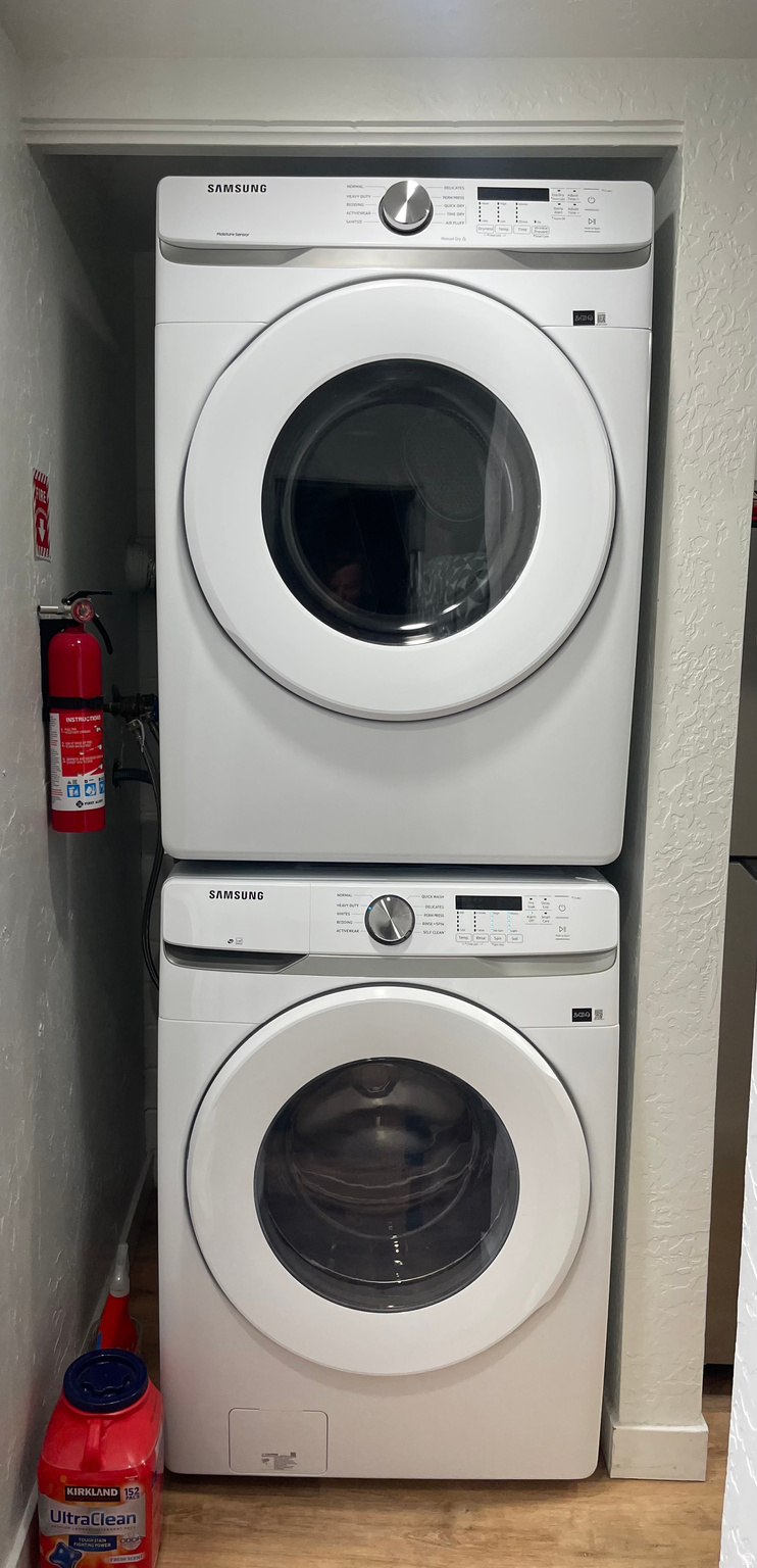 NEW CLAIM CONDOMINIU - Residential