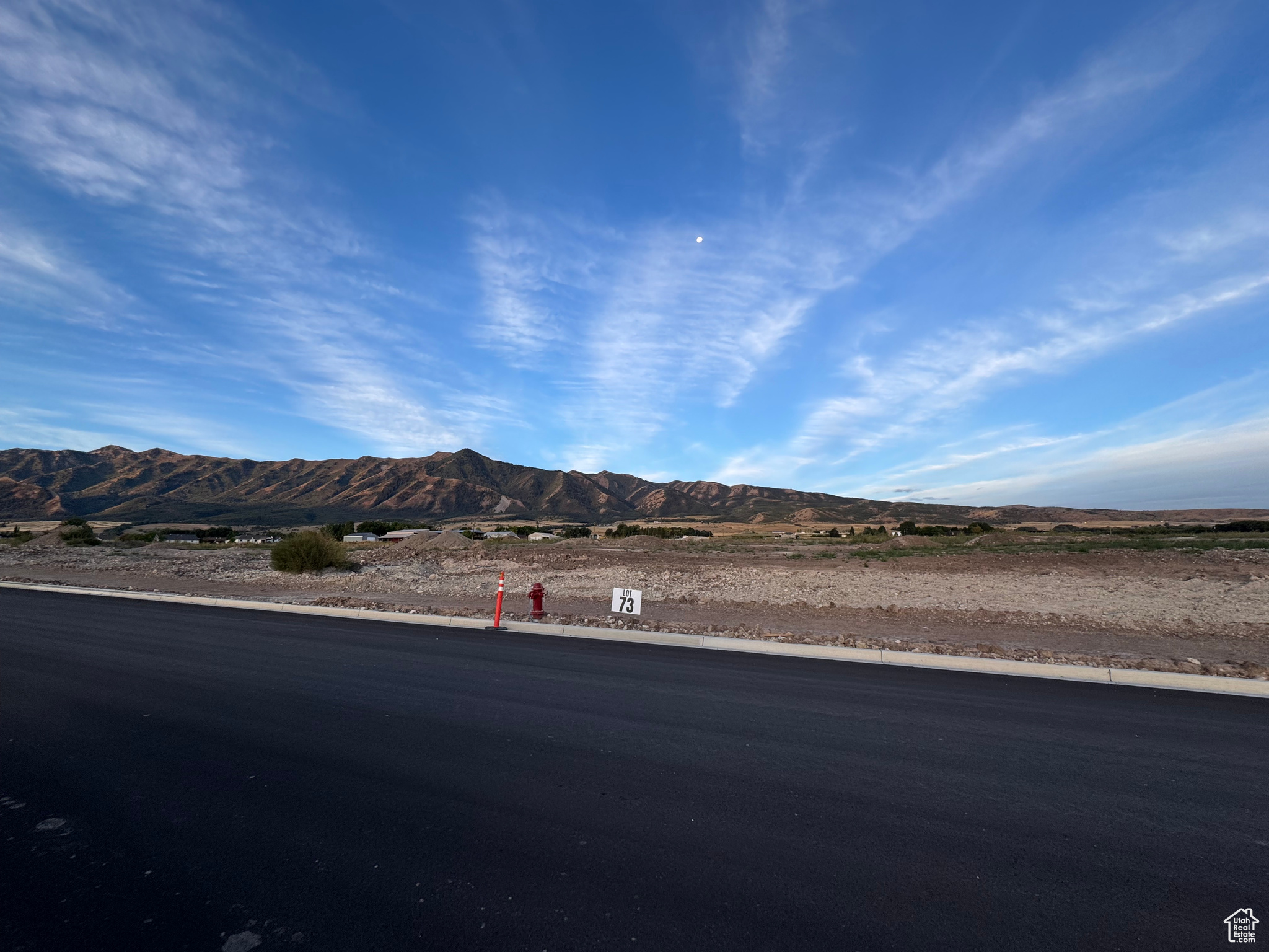 BLUEBERRY SPRINGS - Land