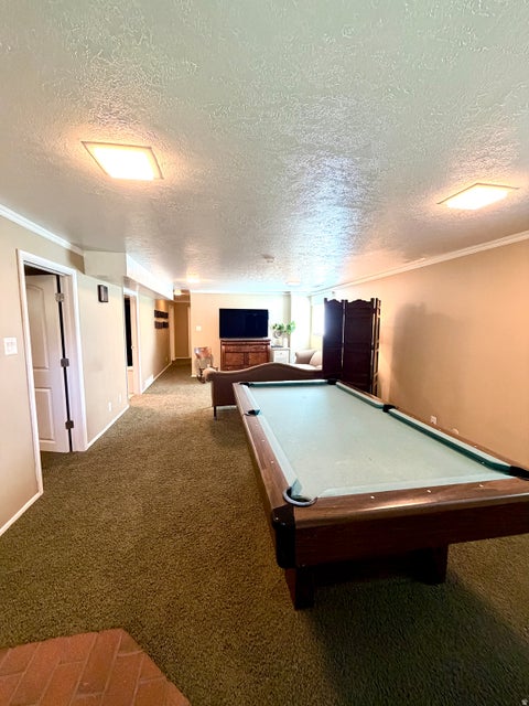 Tiny photo for 1087 E OXFORD DR, Kaysville, UT 84037 (MLS # 2185176)