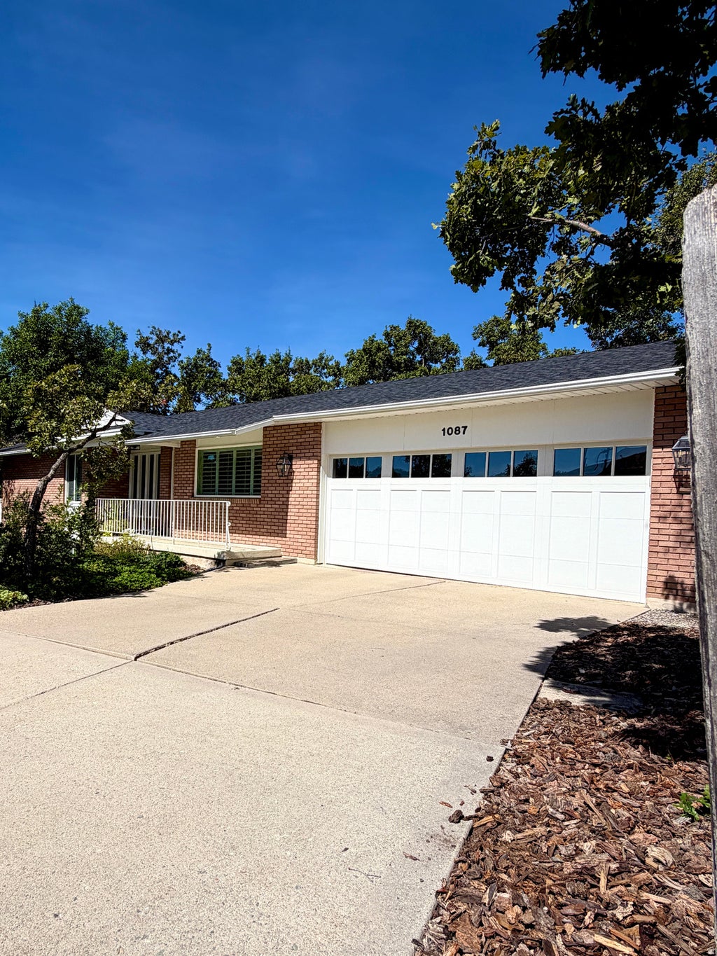 Photo of 1087 E OXFORD DR, Kaysville, UT 84037 (MLS # 2185176)