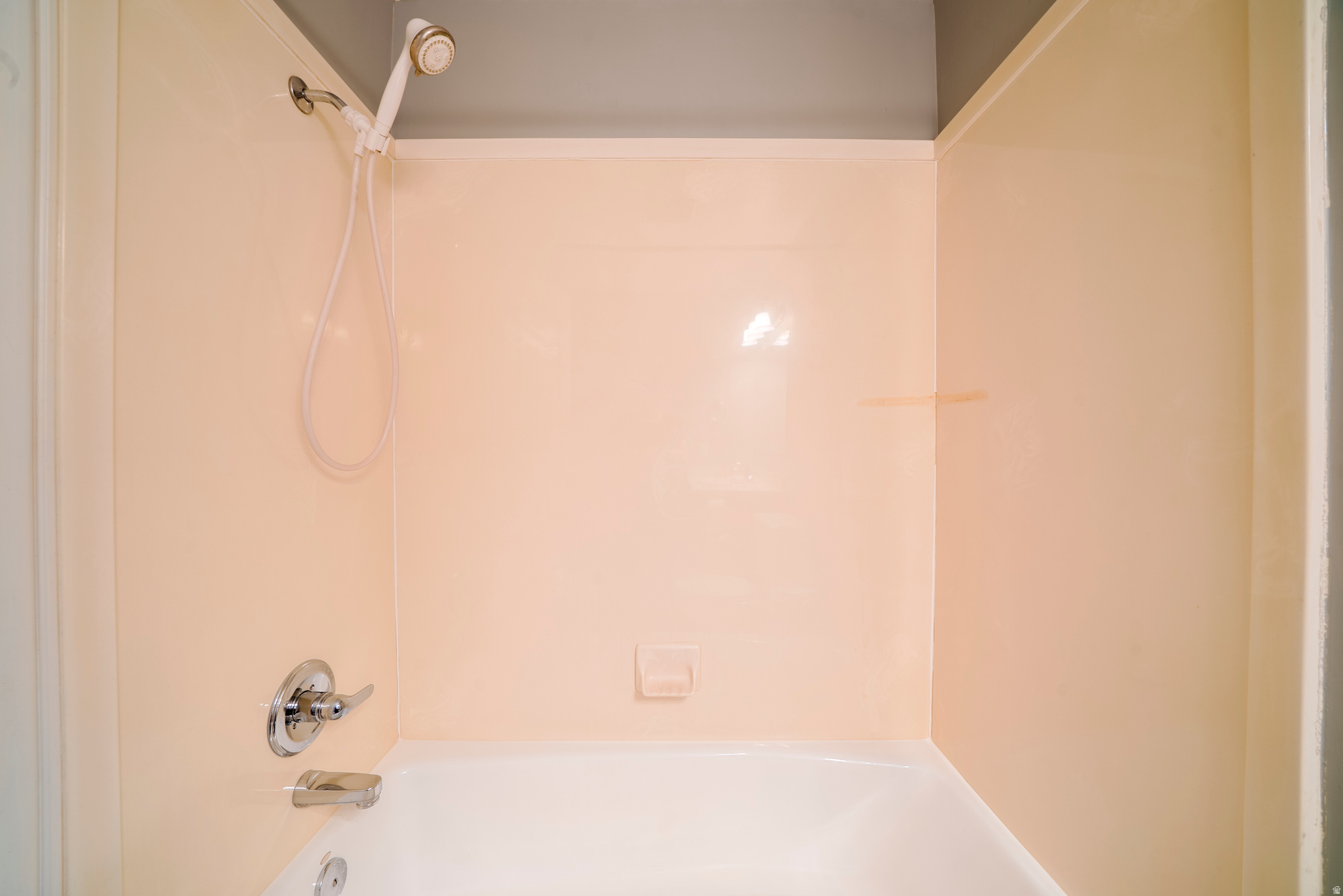 WILLOW GROVE CONDOMINIUMS - Residential