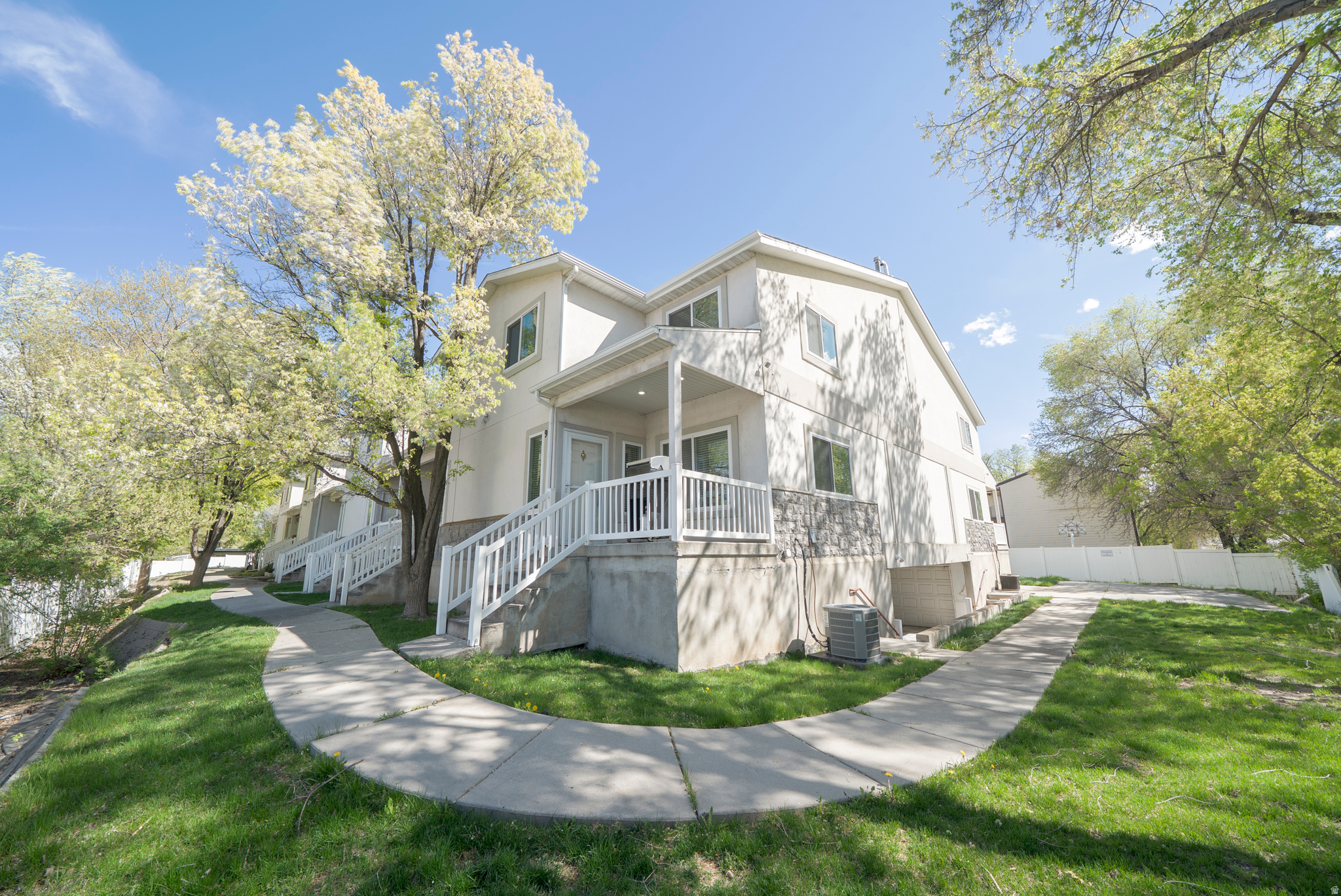 WILLOW GROVE CONDOMINIUMS - Residential