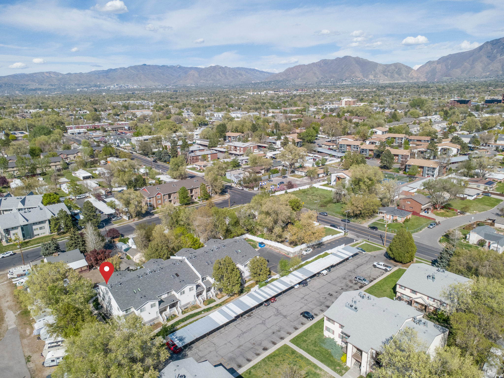 WILLOW GROVE CONDOMINIUMS - Residential