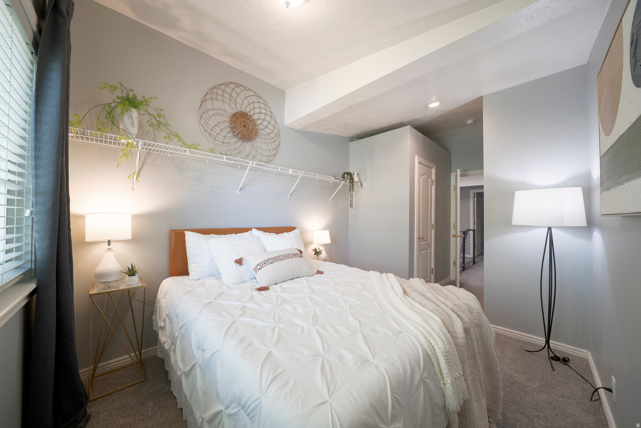 WILLOW GROVE CONDOMINIUMS - Residential