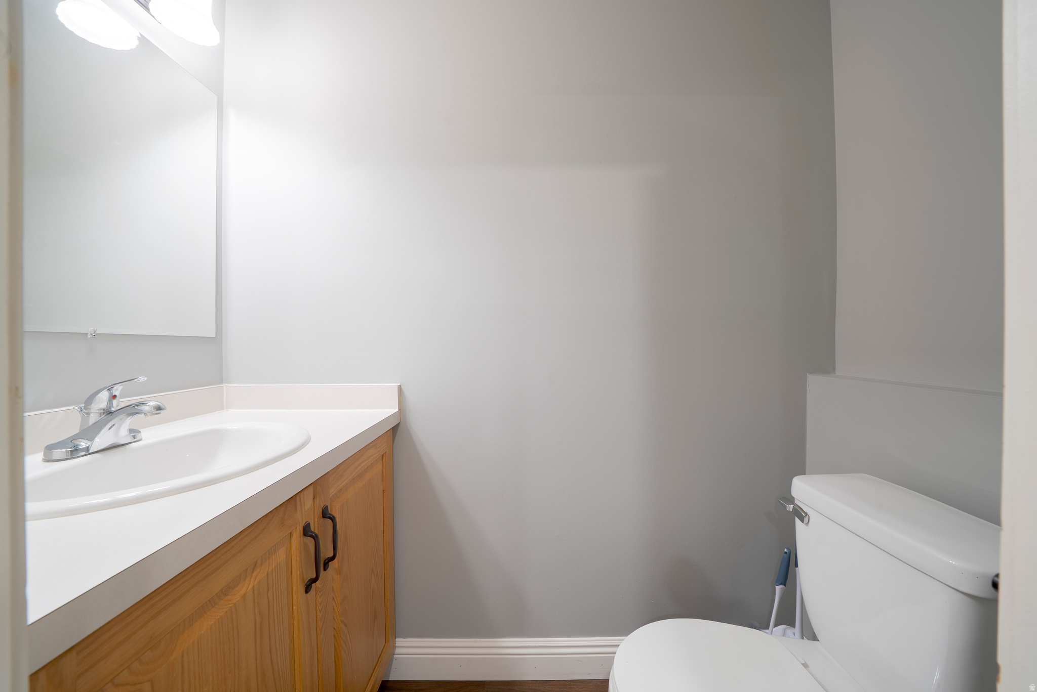 WILLOW GROVE CONDOMINIUMS - Residential