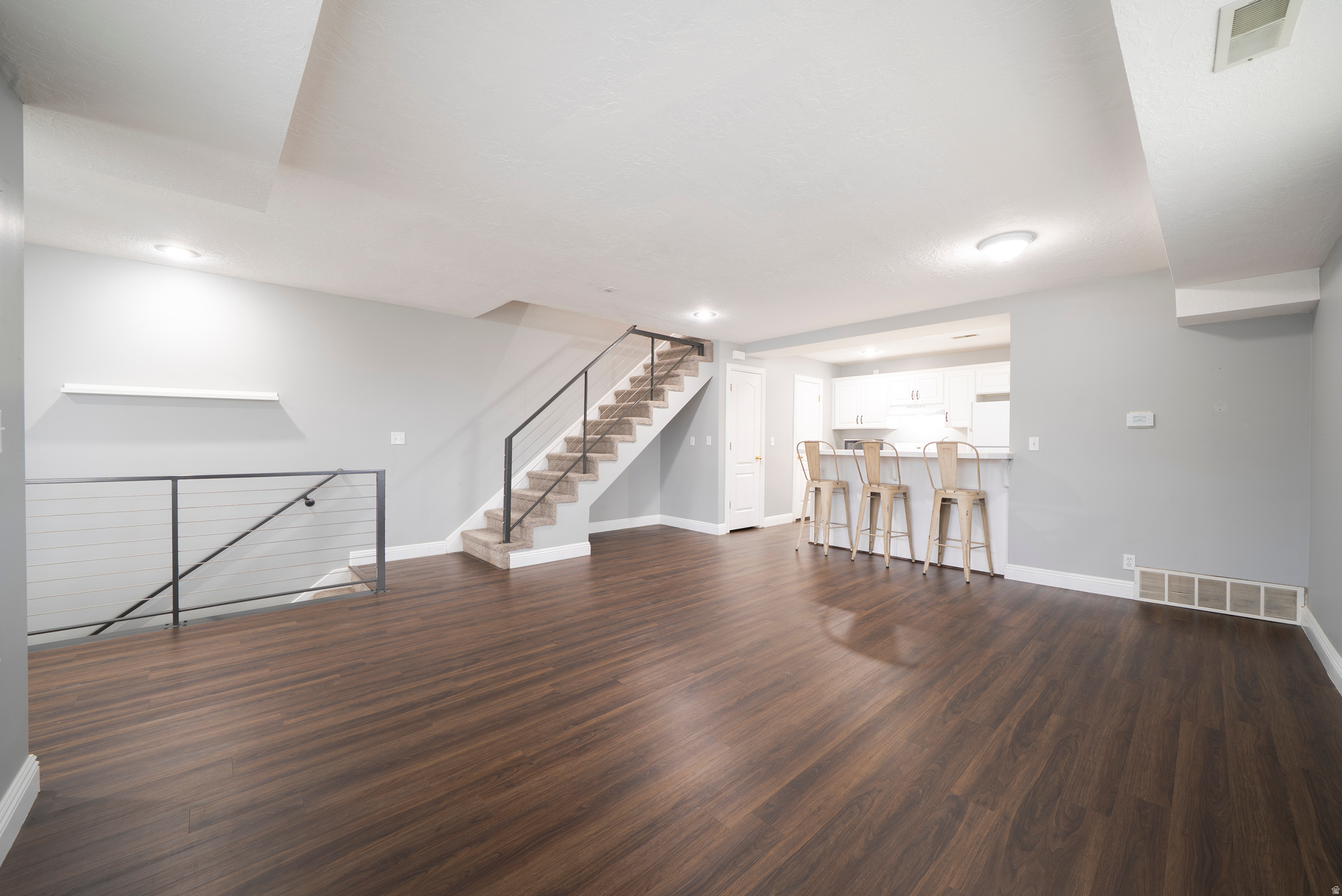 WILLOW GROVE CONDOMINIUMS - Residential