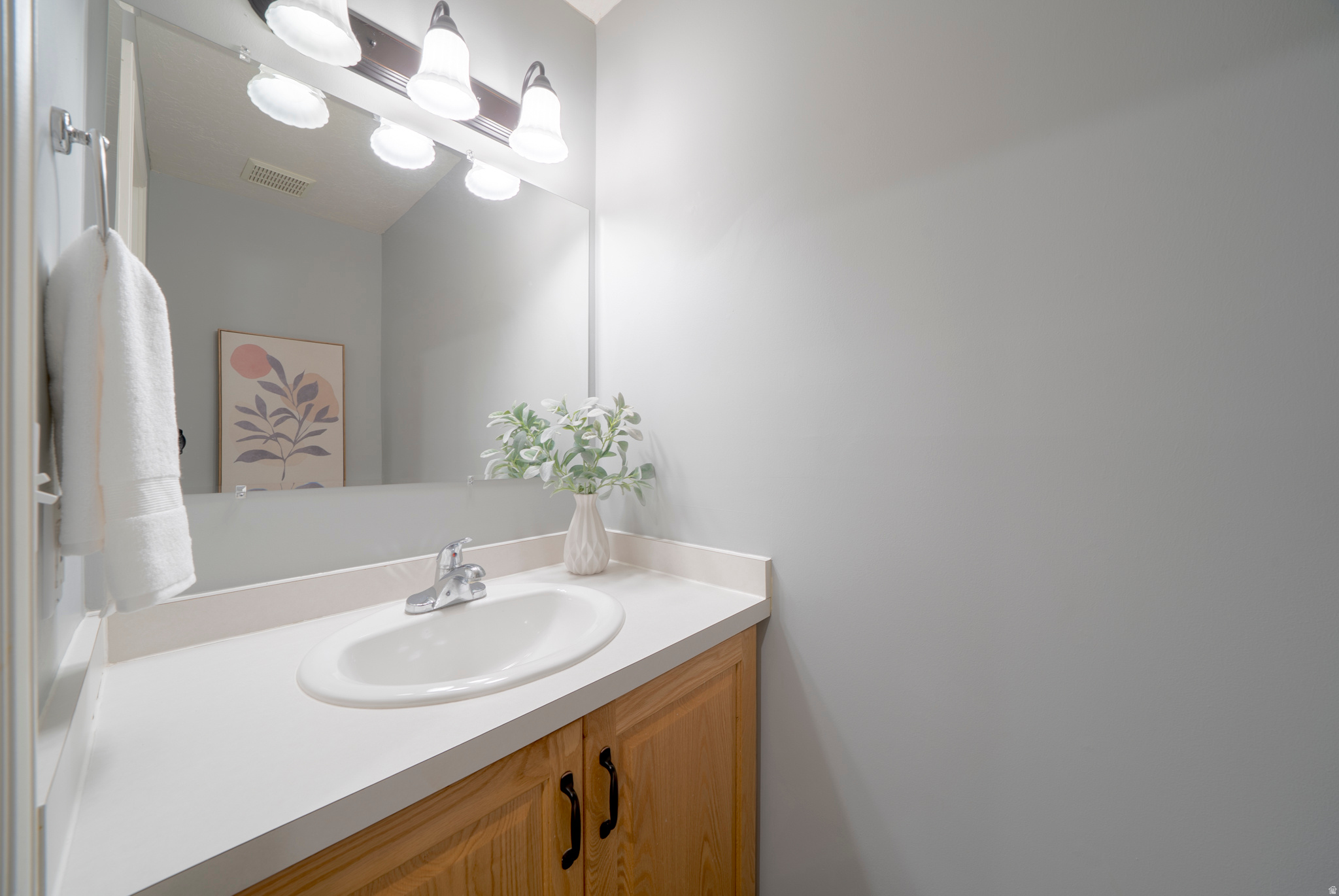 WILLOW GROVE CONDOMINIUMS - Residential