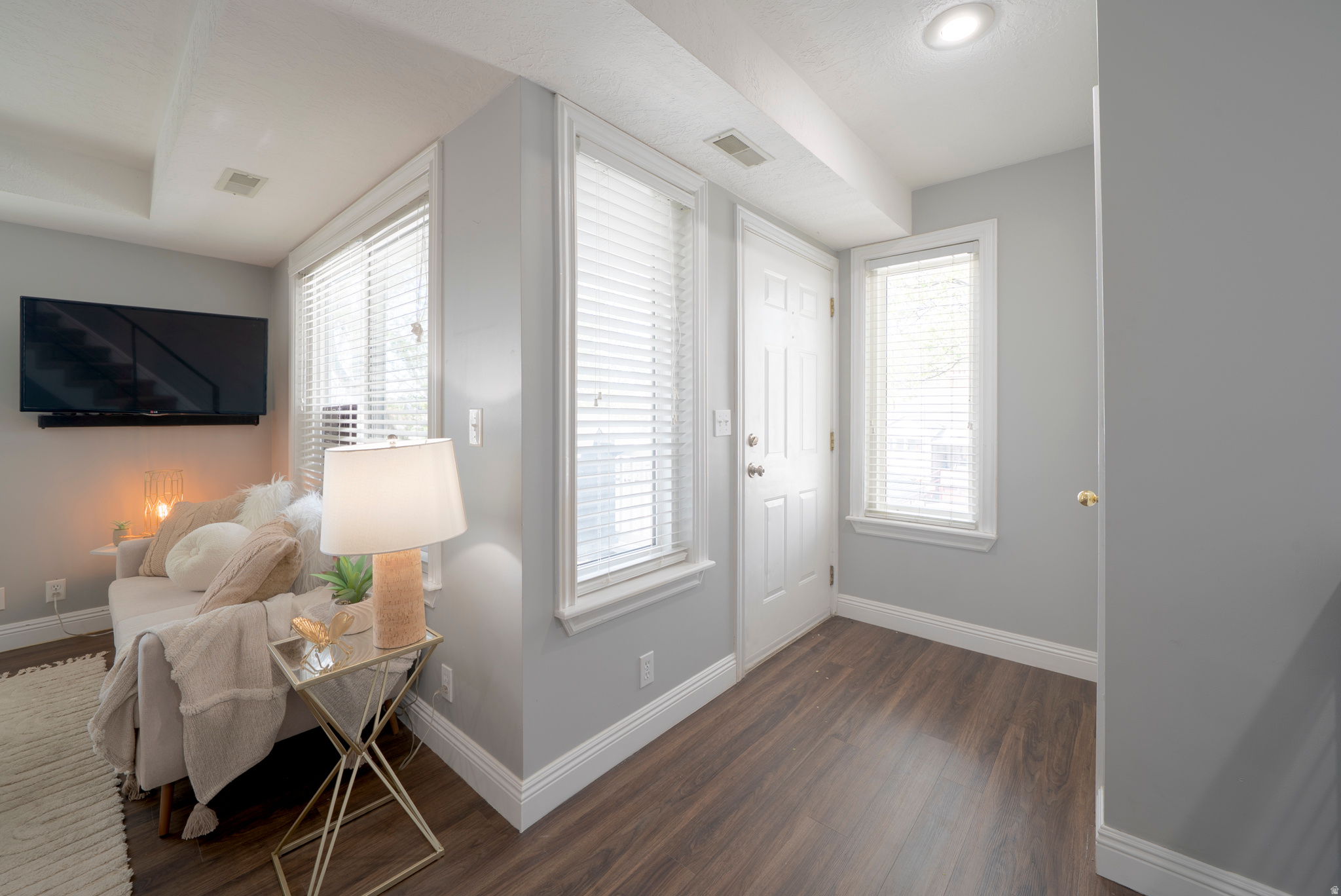 WILLOW GROVE CONDOMINIUMS - Residential