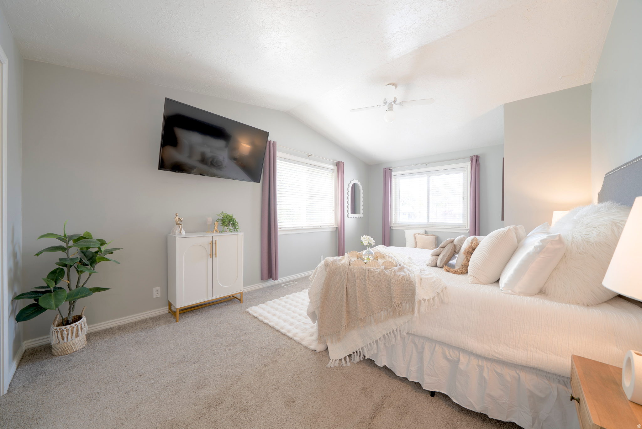 WILLOW GROVE CONDOMINIUMS - Residential