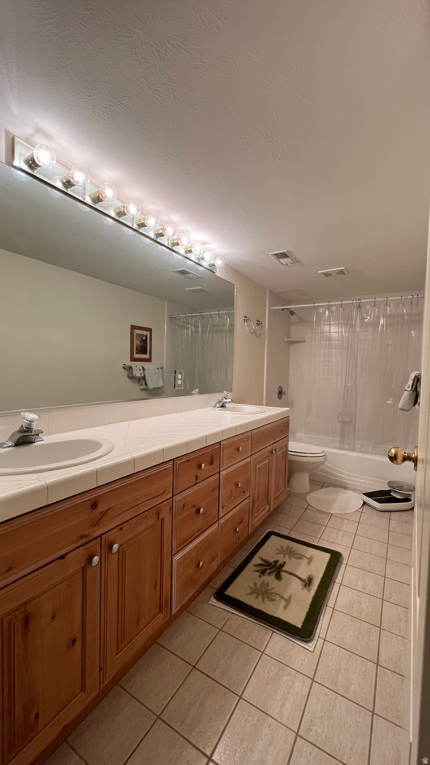 EAGLEWOOD ESTATES - Residential