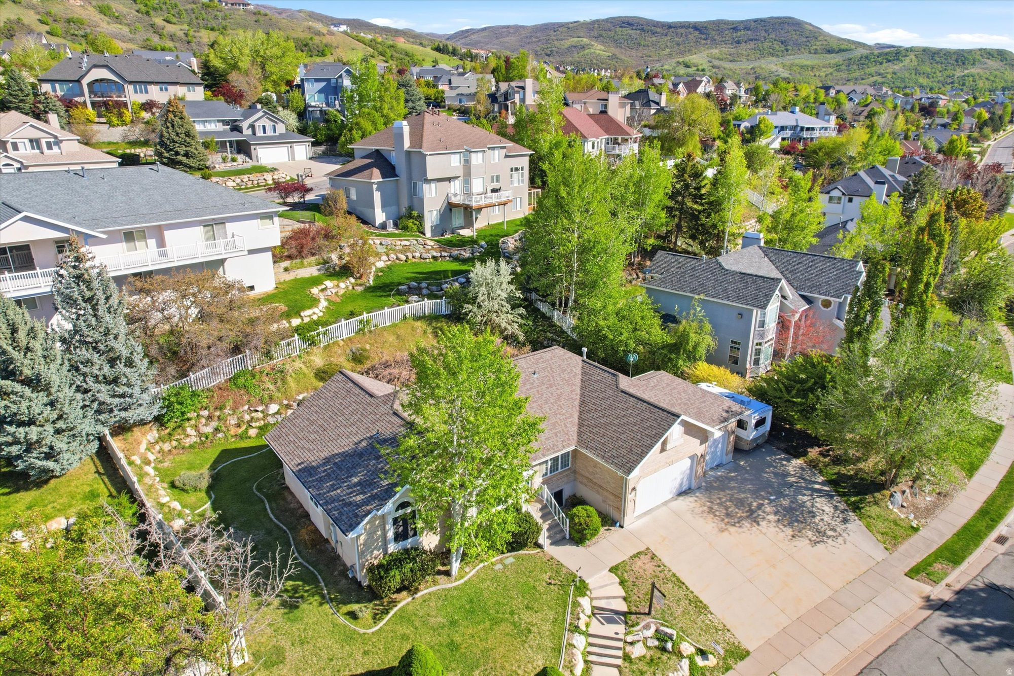EAGLEWOOD ESTATES - Residential