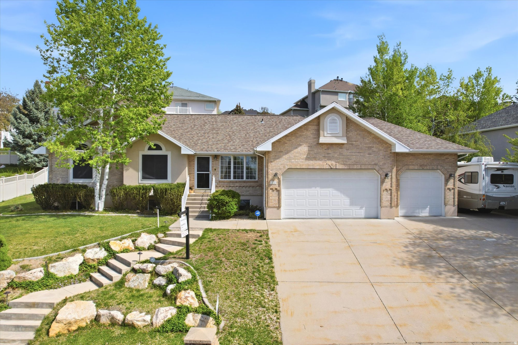 EAGLEWOOD ESTATES - Residential