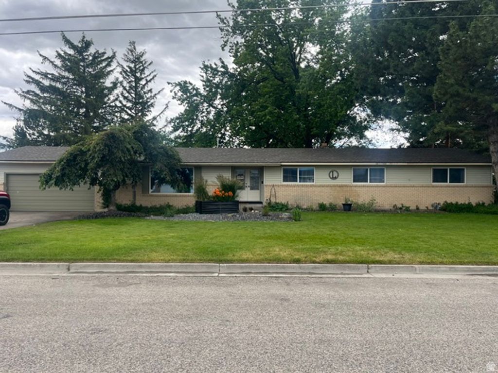 Photo of 83 W 800 S, Preston, ID 83263 (MLS # 2168707)
