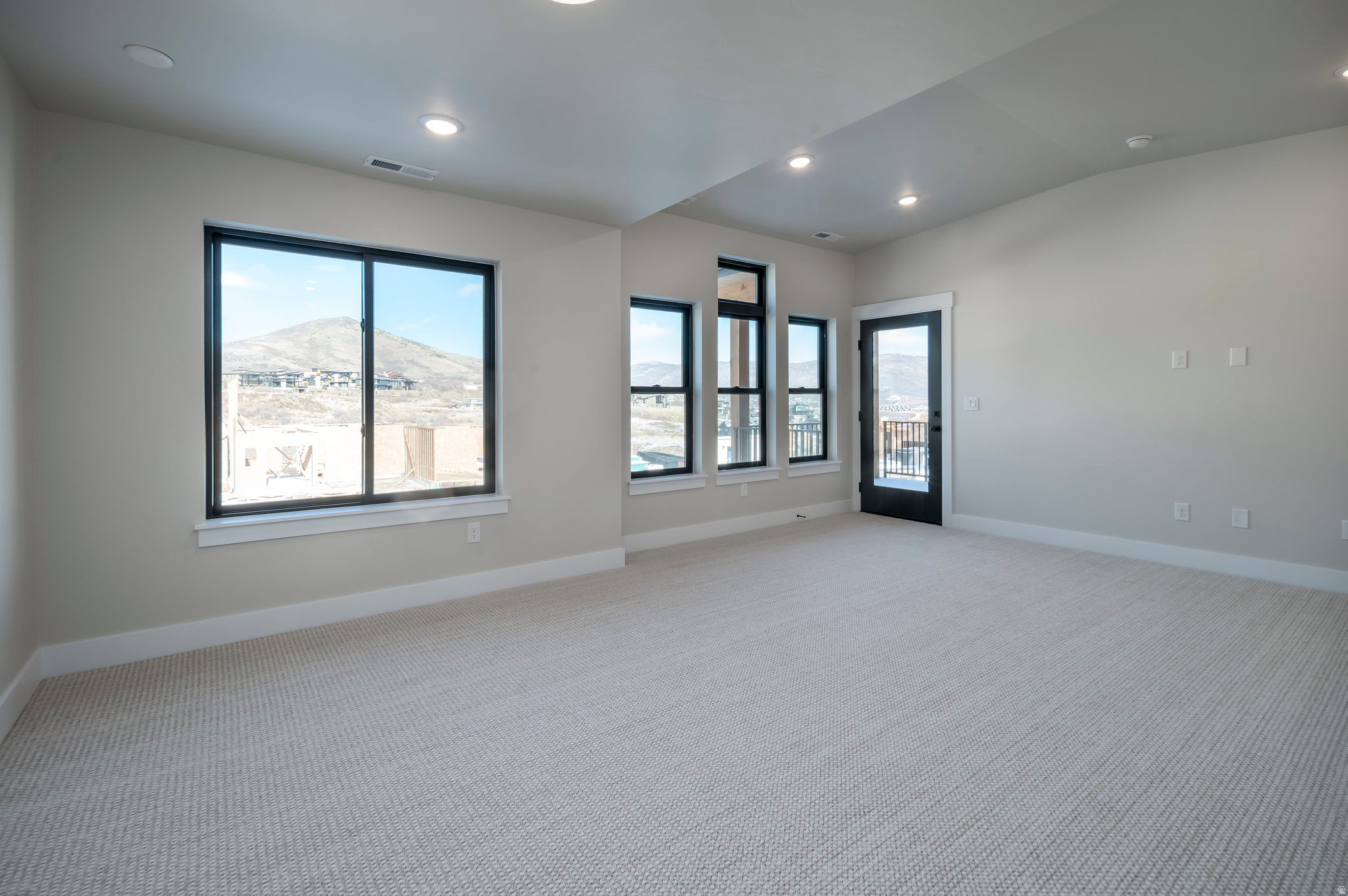 SAGE HEN - Residential