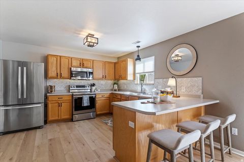 Tiny photo for 1591 W CRESTMONT WAY, Kaysville, UT 84037 (MLS # 2146904)