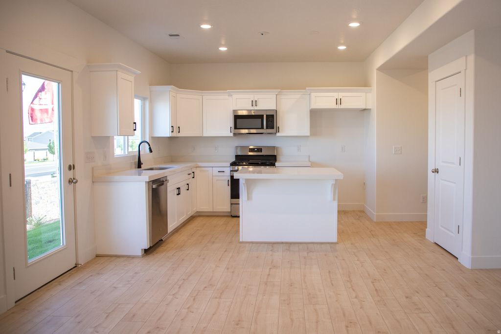 Photo of 1389 N 1780 E, Spanish Fork, UT 84660 (MLS # 2128711)