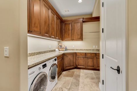 Tiny photo for 4380 N STONE CREEK LN, Provo, UT 84604 (MLS # 2140758)