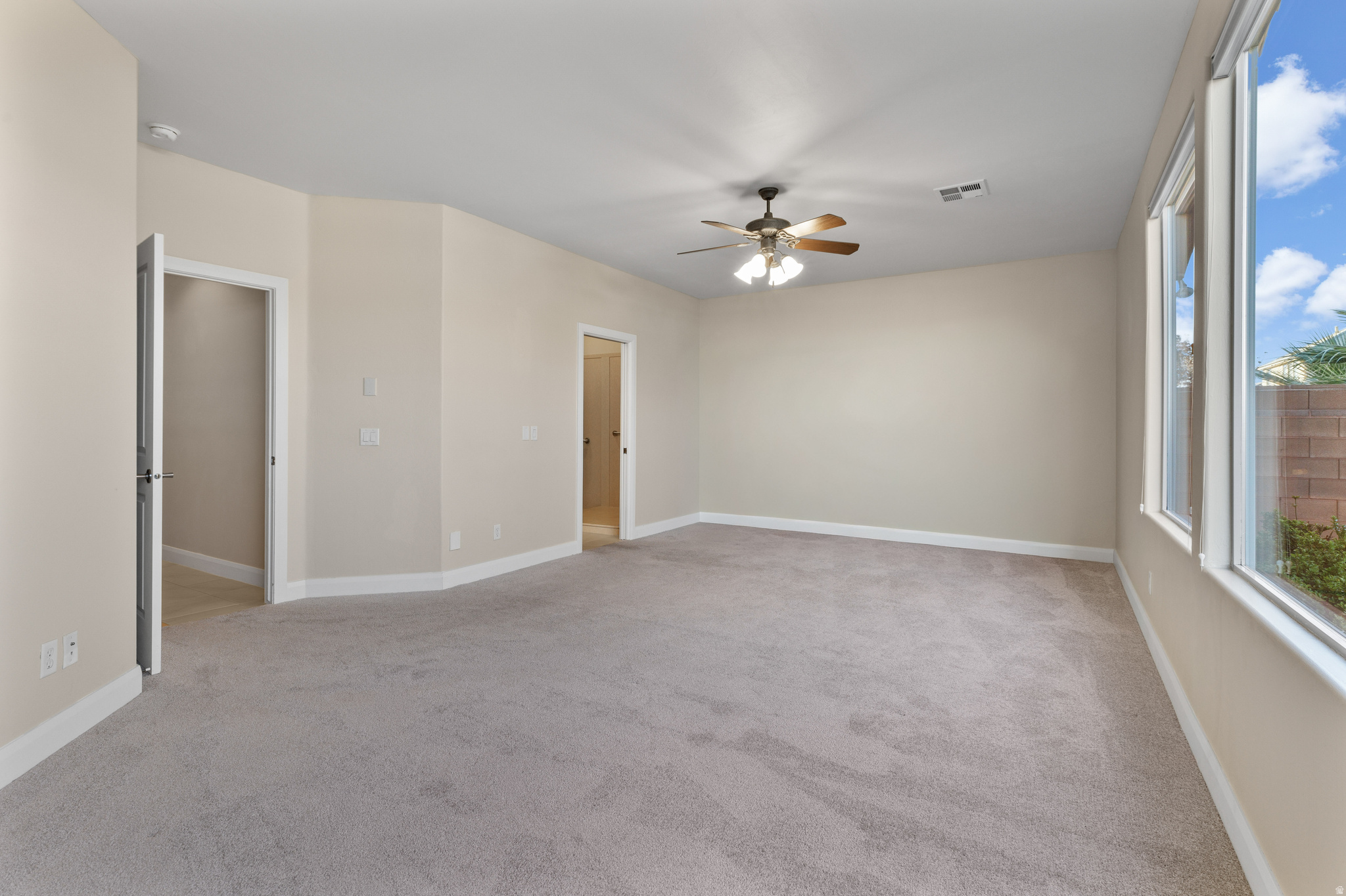 WAILEA FALLS AT STONEBRIDGE - Residential