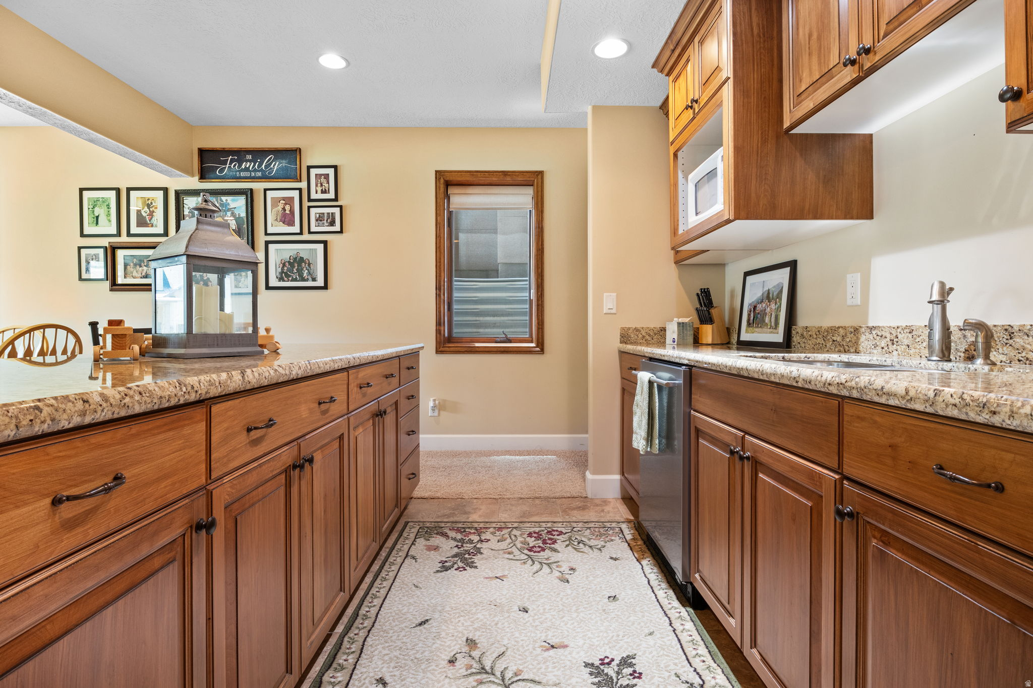 MONTREAUX AT SOUTH MOUNTAIN - Residential