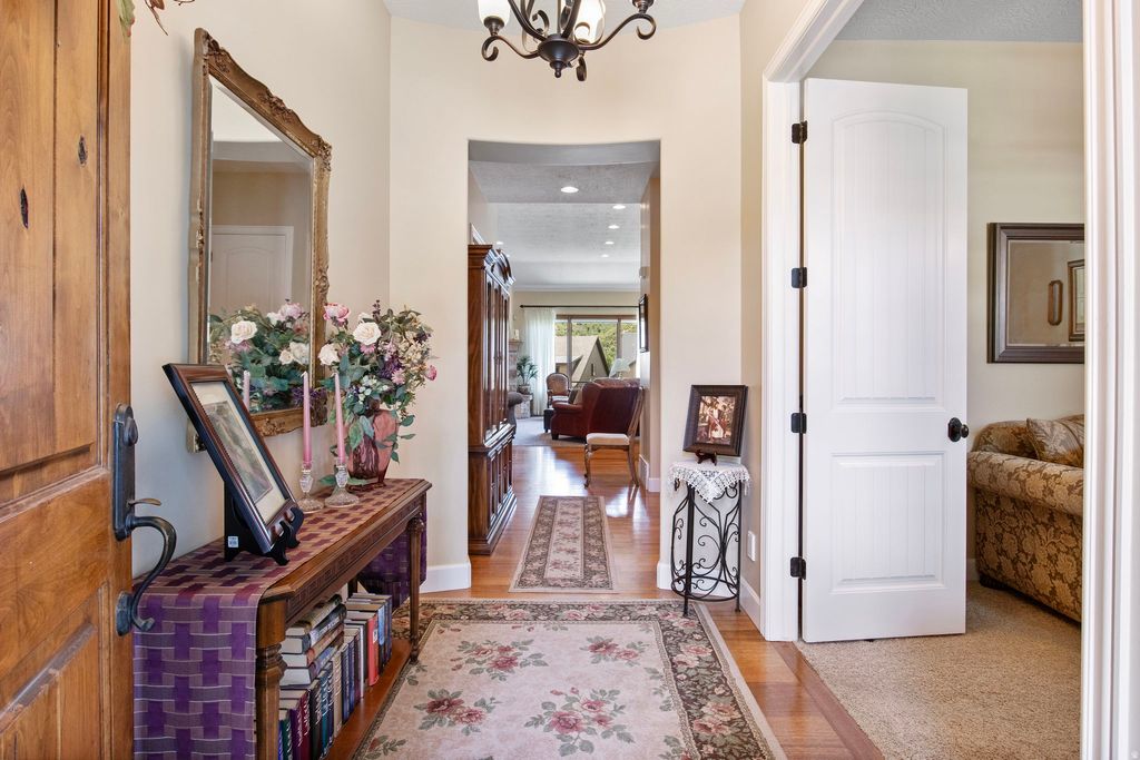 Photo of 14599 S CHAUMONT CT, Draper, UT 84020 (MLS # 2151611)