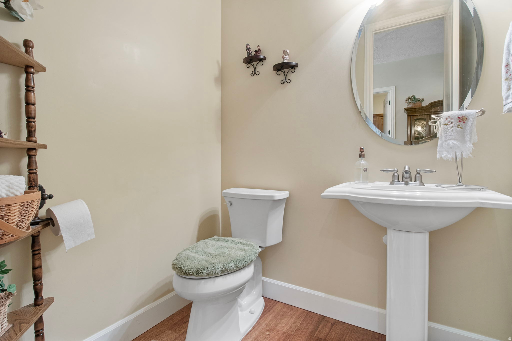 MONTREAUX AT SOUTH MOUNTAIN - Residential