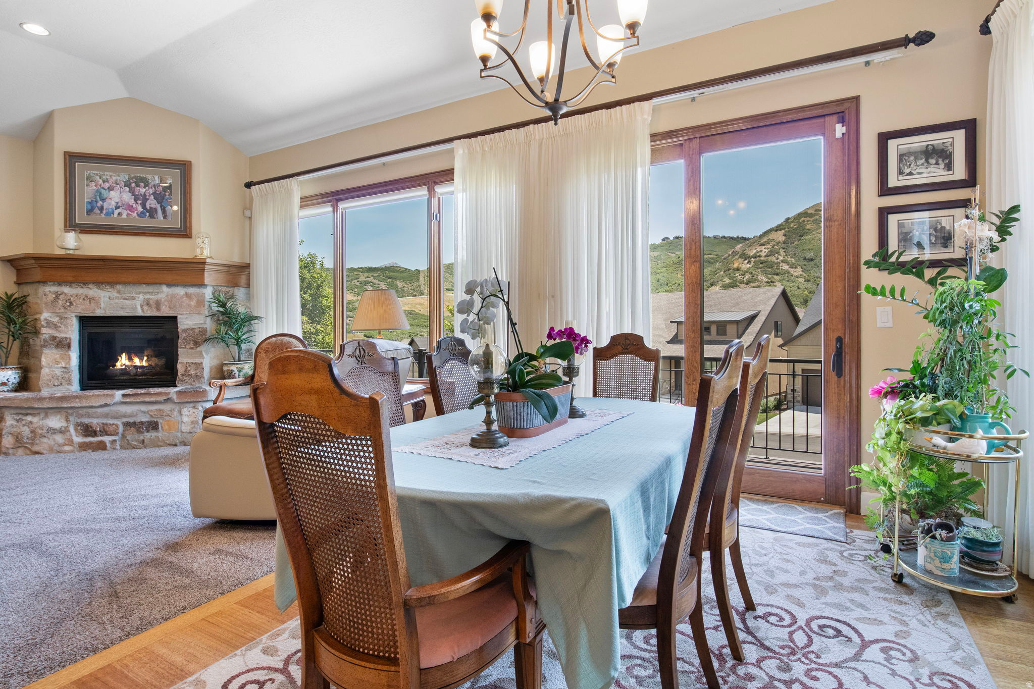 MONTREAUX AT SOUTH MOUNTAIN - Residential