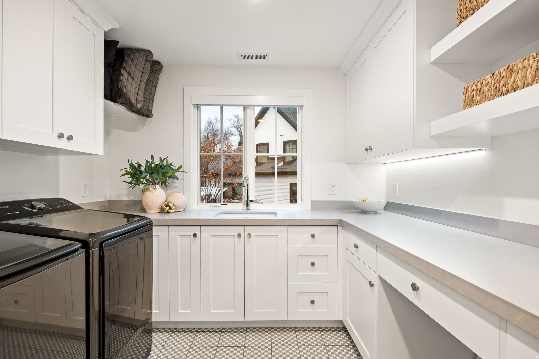 UINTAH HEIGHTS ADD - Residential