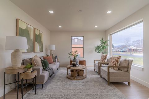 Tiny photo for 5766 E WOOD CIR, Murray, UT 84107 (MLS # 2125360)