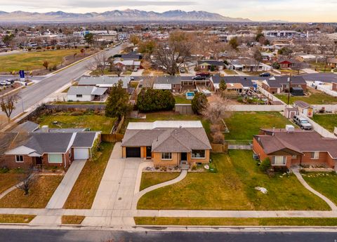 Tiny photo for 5766 E WOOD CIR, Murray, UT 84107 (MLS # 2125360)