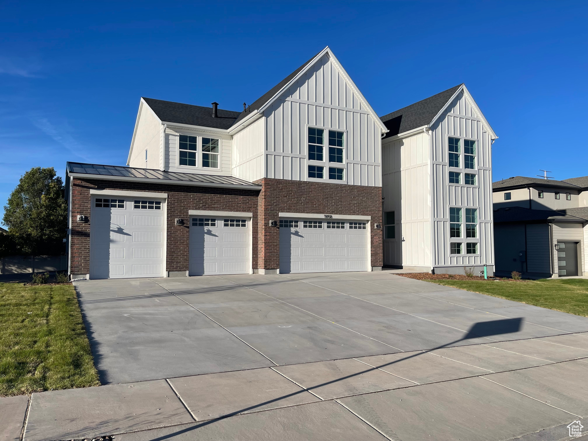 COPPERHAVEN BY TOLL BROTHERS - Residential