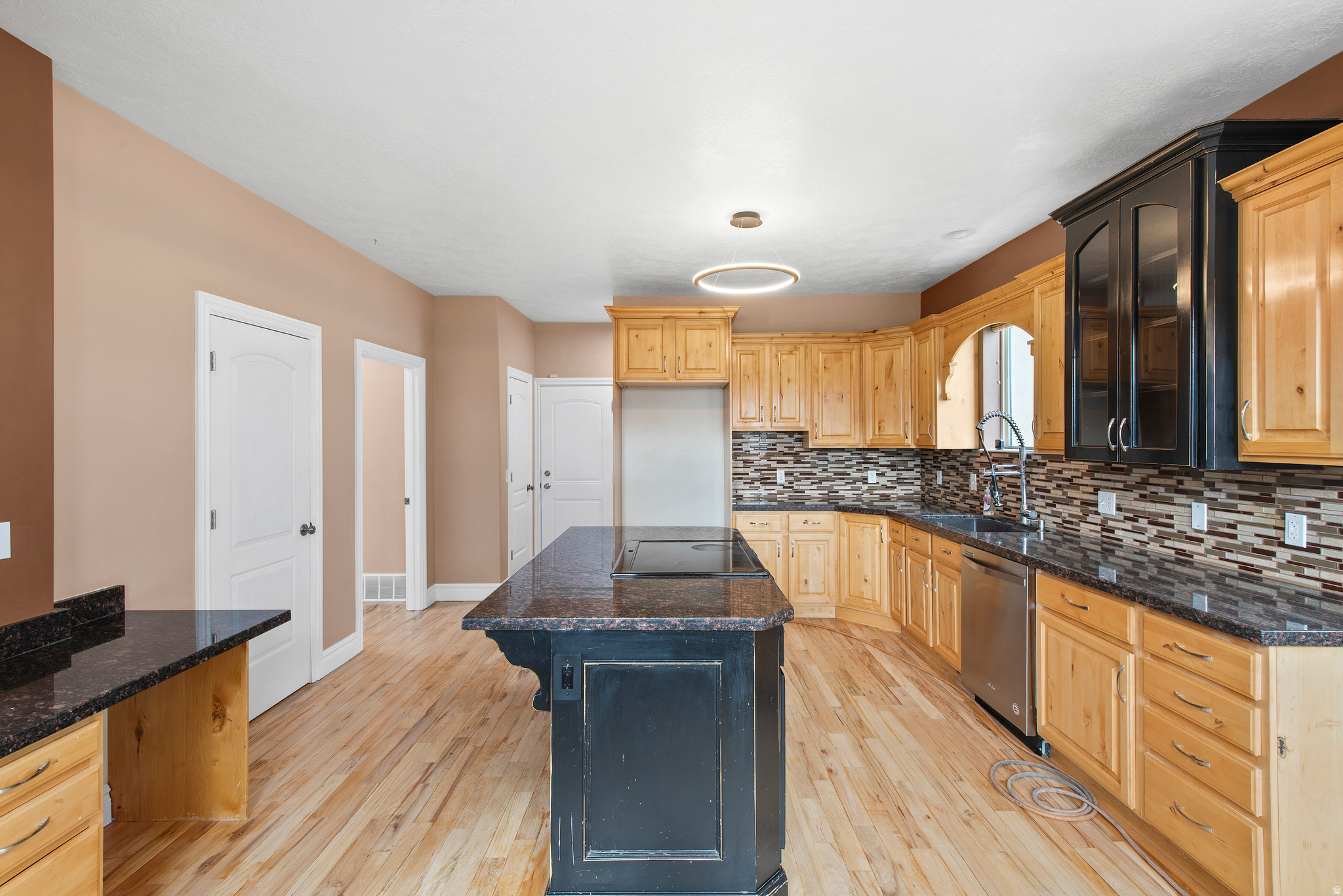 SOUTH WILLOW RANCHES - Residential